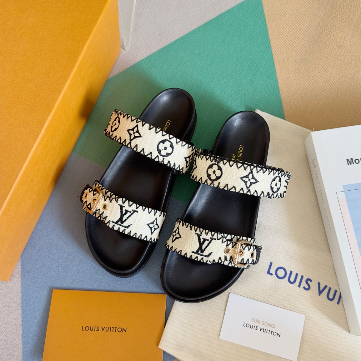 Louis Vuitton LV路易威登L家驴牌BOM DIA COMFORT系列 魔术贴 牛仔布 老花 凉鞋 平底凉拖鞋