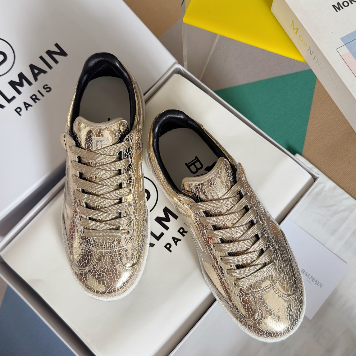 Balmain Swan Baskets en Cuir Métallisé Or pour Homme et Femme