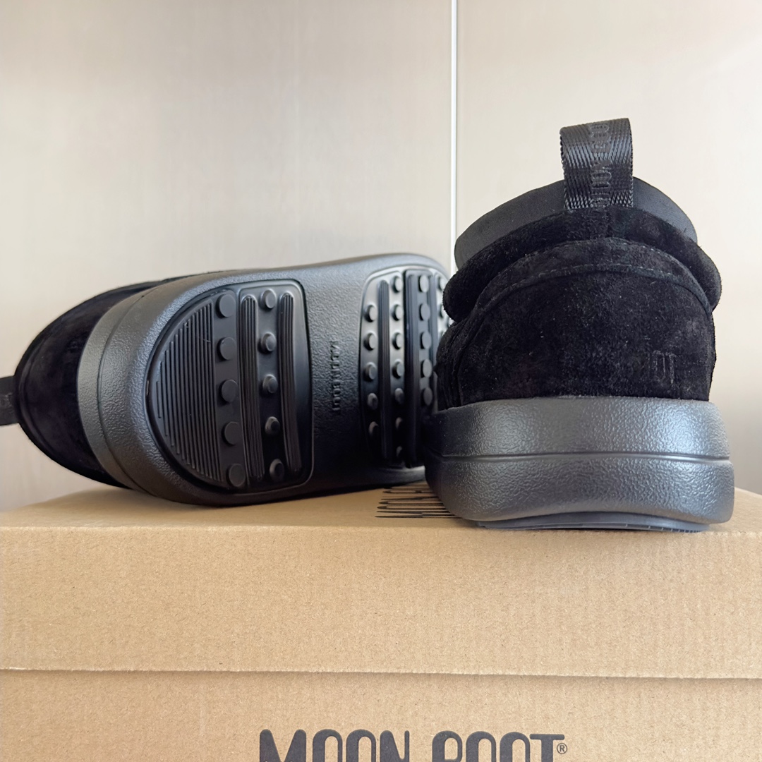 顶级版本MoonBoot最新24秋冬新款PARKSOFT系列毛毛虫厚底休闲鞋一脚蹬雪地靴棉靴原版购入开发