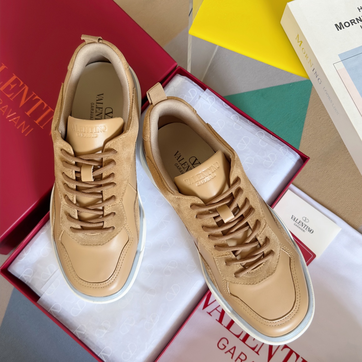 Valentino Moda
 Zapatos Zapatillas deportivas Universal para hombres y mujeres Mujeres Hombres Cuero de vaca Piel oveja Caucho Casual