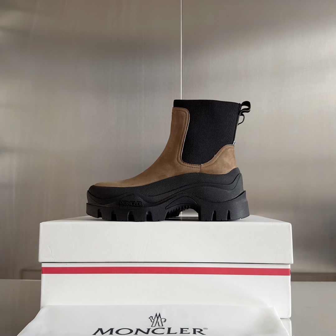 Moncler Hevea Chelsea Boots: Stylish Couples’ Favorite with Original Design - 图片 5