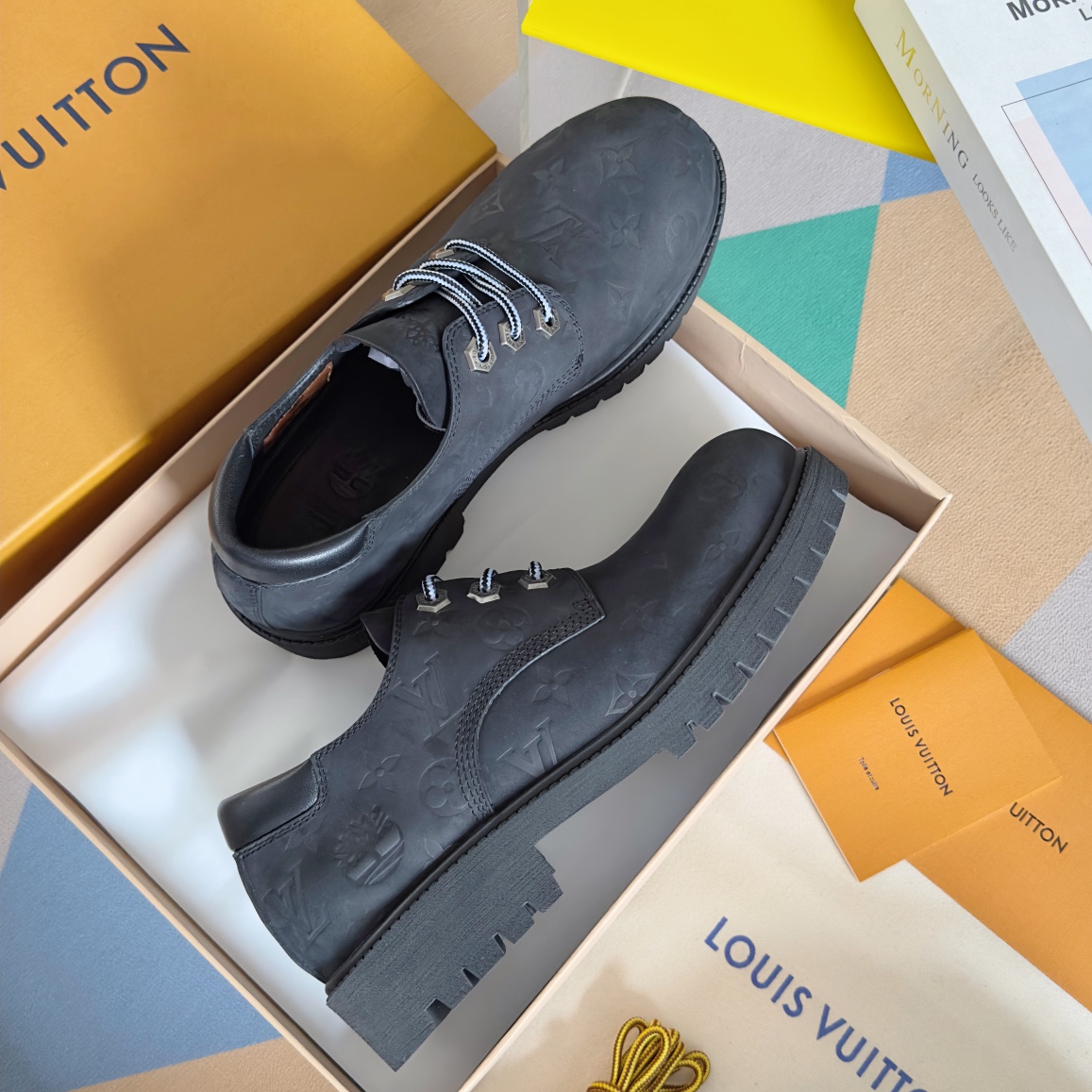LV x Timberland Collaboration: Monogram Leather Ankle Boots for Men - 图片 4