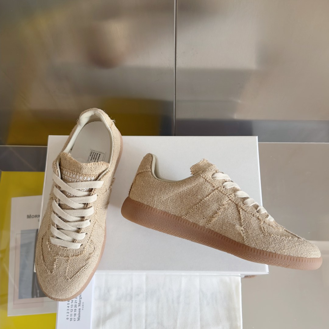 Maison Margiela MM6 Beige Sneakers Couple Casual Shoes 4 i1735640929013 8748 0 2