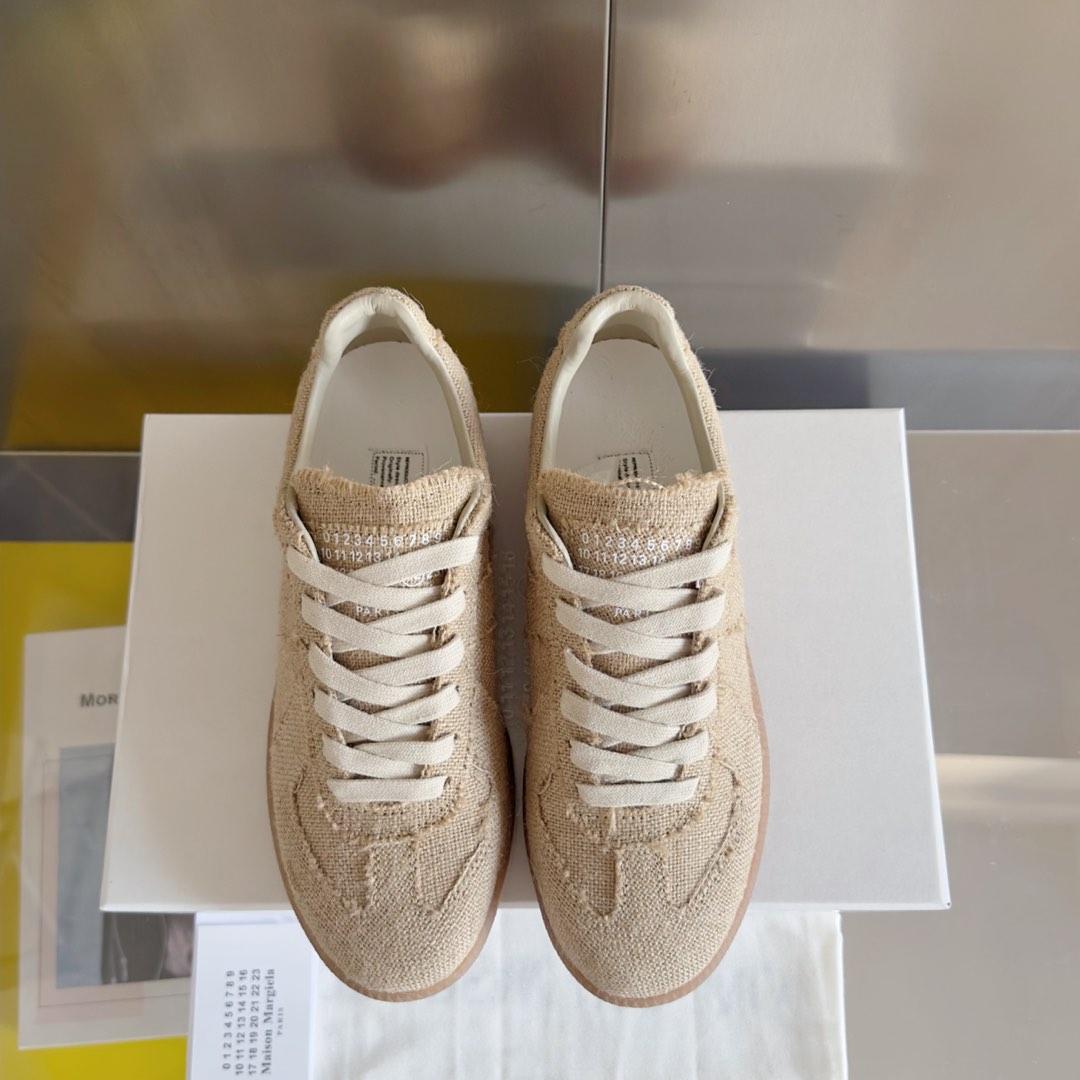 Maison Margiela MM6 Beige Sneakers Couple Casual Shoes 8 i1735640929013 9088 0 6