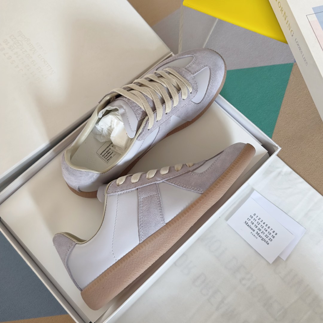 Maison Margiela MM6 Unisex Leather & Suede Sneakers - Casual & Sporty 5 i1735641056360 1125 0 3