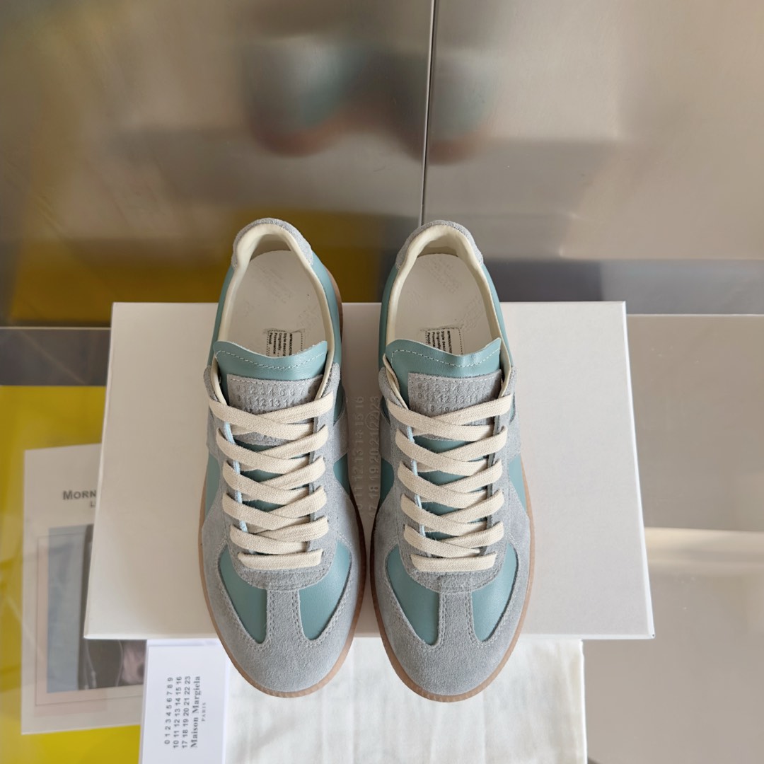 Maison Margiela MM6: Unisex Leather & Suede Sneakers - Stylish & Comfortable 8 i1735641178274 386 0 6