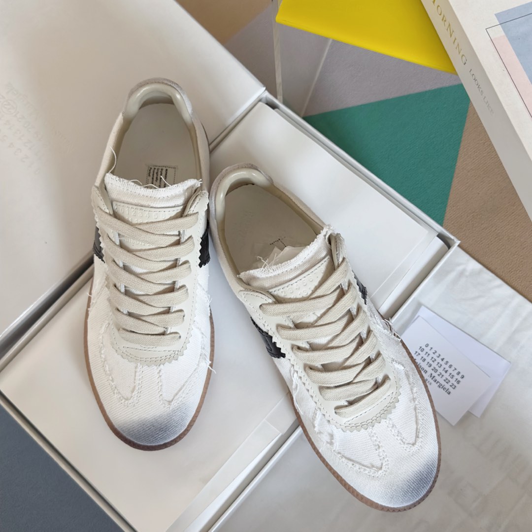 Maison Margiela MM6 White Leather & Suede Trim Sneakers Couple Casual Shoes 2 i1735641201519 2396 0 0