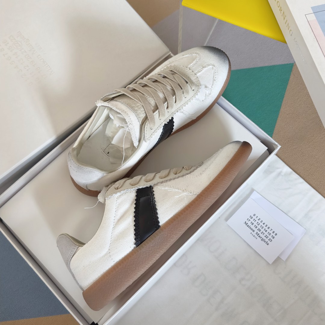 Maison Margiela MM6 White Leather & Suede Trim Sneakers Couple Casual Shoes 5 i1735641201655 9709 0 3