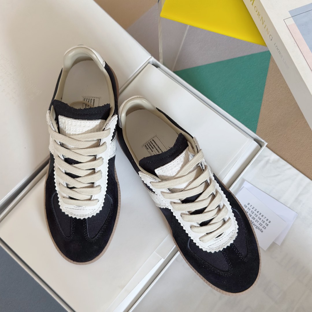 Maison Margiela MM6 Replica Sneakers, Leather Upper, Unisex, Sizes 35-45 1 Maison Margiela MM6 Replica Sneakers, Leather Upper, Unisex, Sizes 35-45