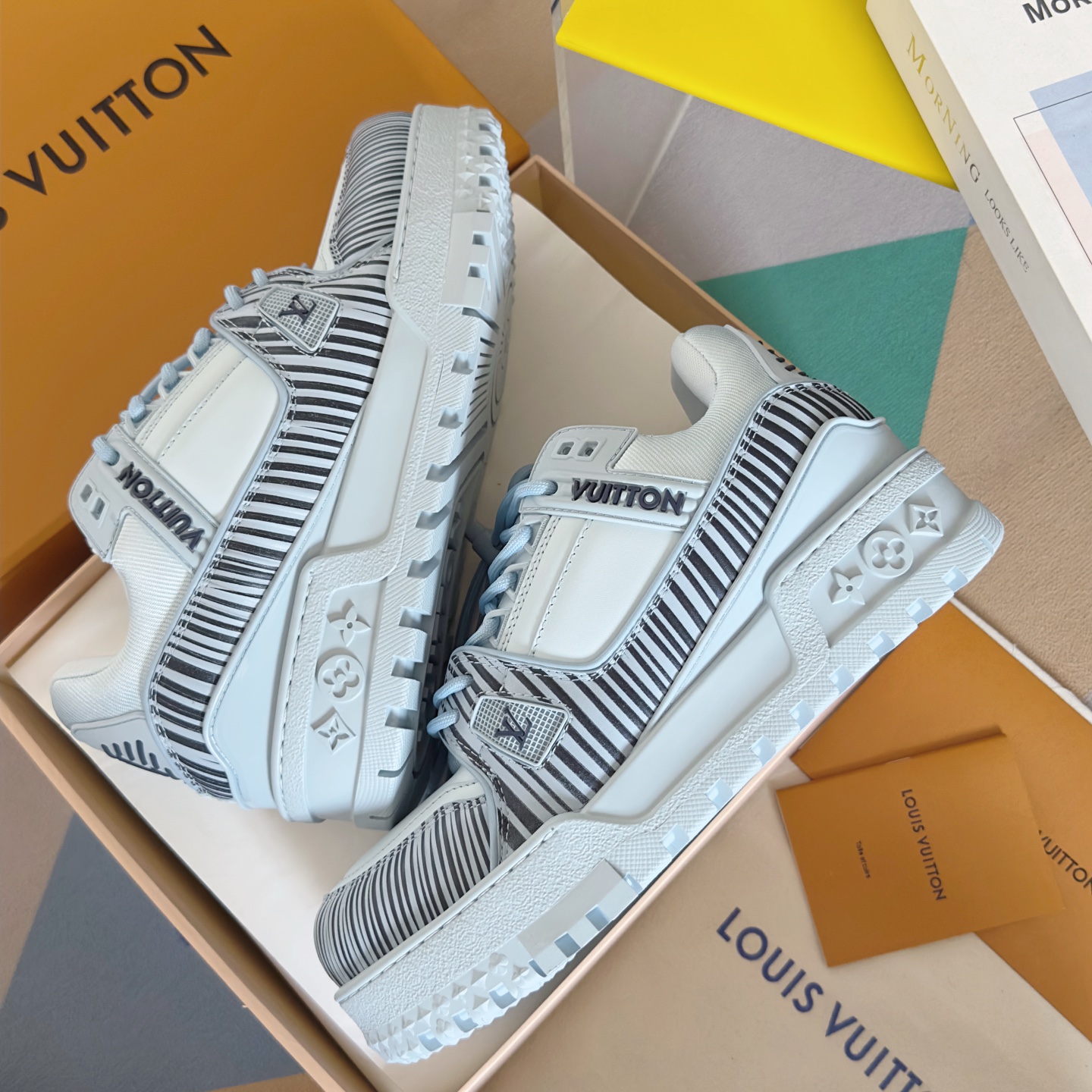 Louis Vuitton LV x Park Seo-Bo联名款 Trainer Maxi系列 胖丁 面包鞋 休闲运动鞋