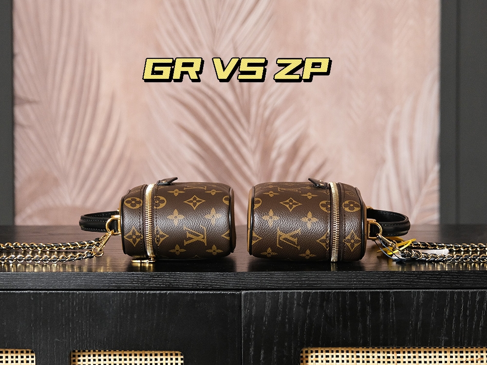 𝐕𝐀𝐍𝐈𝐓𝐘 菱形芯片跳动码化妆包系列#47125

🔍𝒁𝑷 𝑽𝒔 𝑮𝑹
勇于对比，我们只出品娘胎里自带的灵魂❗️