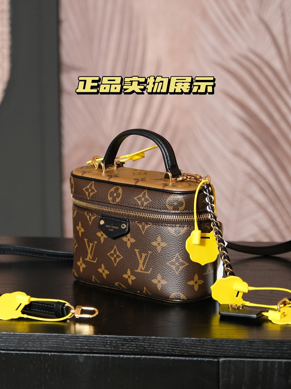 𝐕𝐀𝐍𝐈𝐓𝐘 菱形芯片跳动码化妆包系列#47125

🔍𝒁𝑷实物拍摄