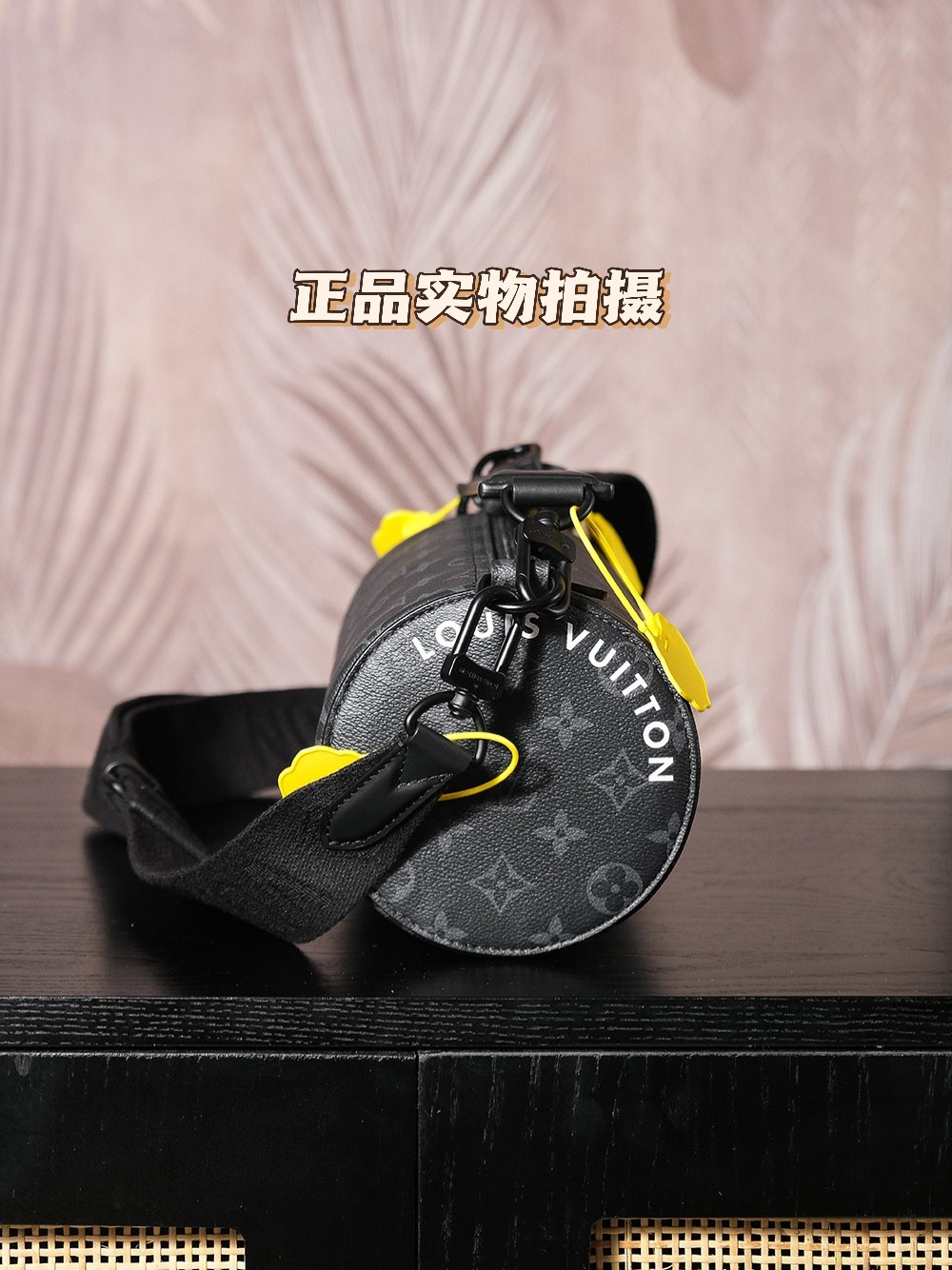 𝐒𝐎𝐅𝐓 𝐏𝐎𝐋𝐎𝐂𝐇𝐎𝐍芯片菱形跳动码圆筒小号系列#M46796
◾🅩🅟 拍摄展示◾