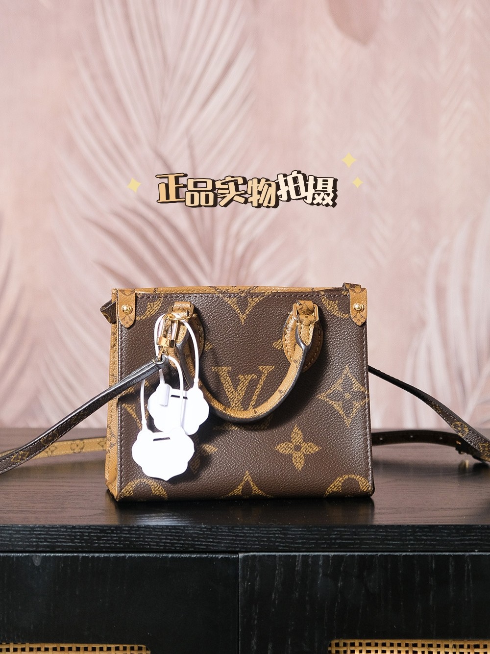 𝐎𝐍𝐓𝐇𝐄𝐆𝐎 𝐁𝐁芯片菱形跳动码迷你系列#M46839

➰𝗭𝗣实物拍摄展示