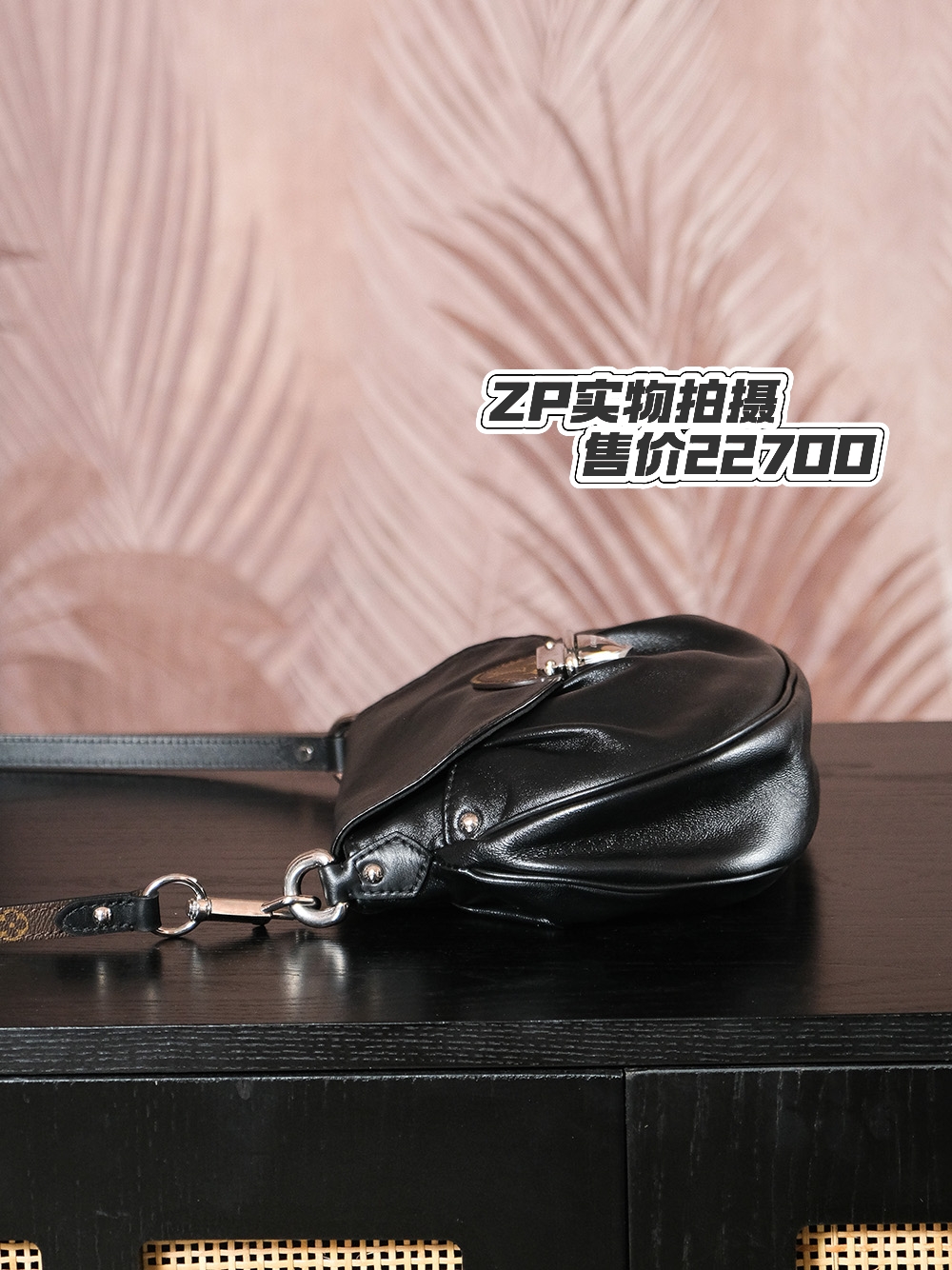 𝐒𝐔𝐍𝐒𝐄𝐓 𝐕𝐈𝐁𝐄 芯片跳动码元宝包系列#M𝟏𝟐𝟏𝟗𝟐

❒ 正品实物拍摄 ❒
售价𝟐𝟐𝟕𝟎𝟎 𝐑𝐌𝐁