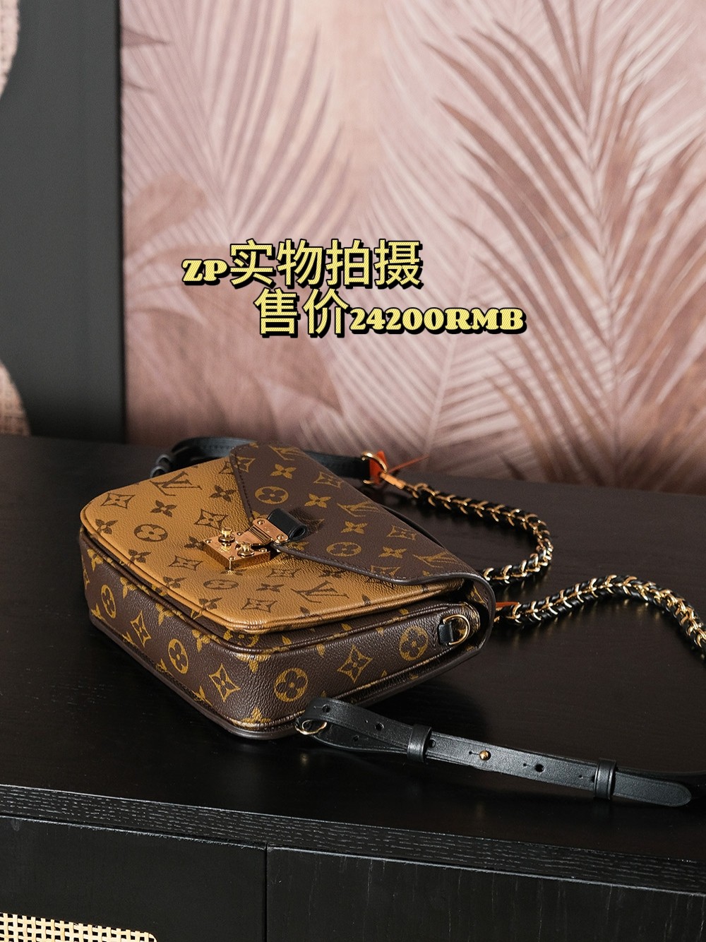 𝐏𝐎𝐂𝐇𝐄𝐓𝐓𝐄 𝐌𝐄𝐓𝐈𝐒 𝐁𝐀𝐂𝐊𝐏𝐀𝐂𝐊 芯片菱形跳动码双肩包系列#M𝟏𝟏𝟗𝟒𝟏

◾️正品实物拍摄◾️
◾️售价𝟐𝟒𝟐𝟎𝟎 𝐑𝐌𝐁购入