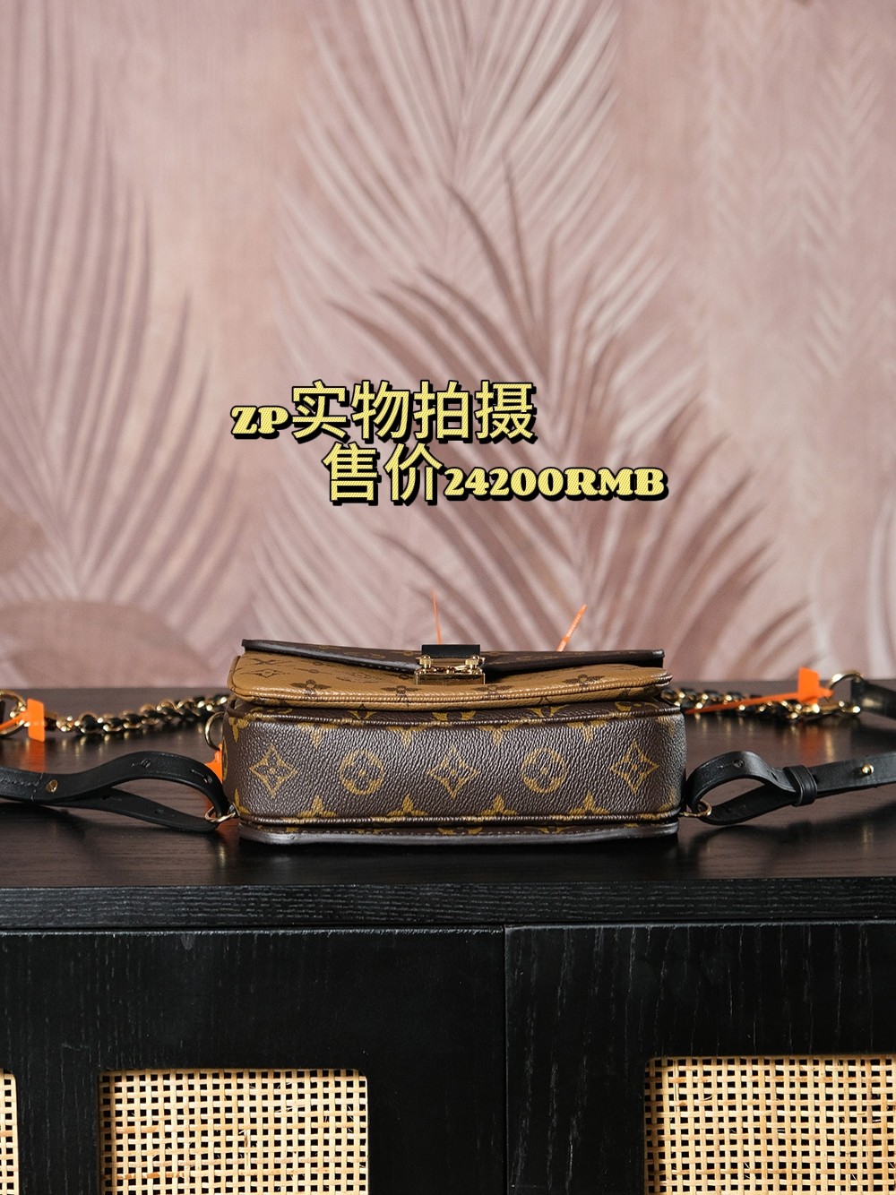 𝐏𝐎𝐂𝐇𝐄𝐓𝐓𝐄 𝐌𝐄𝐓𝐈𝐒 𝐁𝐀𝐂𝐊𝐏𝐀𝐂𝐊 芯片菱形跳动码双肩包系列#M𝟏𝟏𝟗𝟒𝟏

◾️正品实物拍摄◾️
◾️售价𝟐𝟒𝟐𝟎𝟎 𝐑𝐌𝐁购入