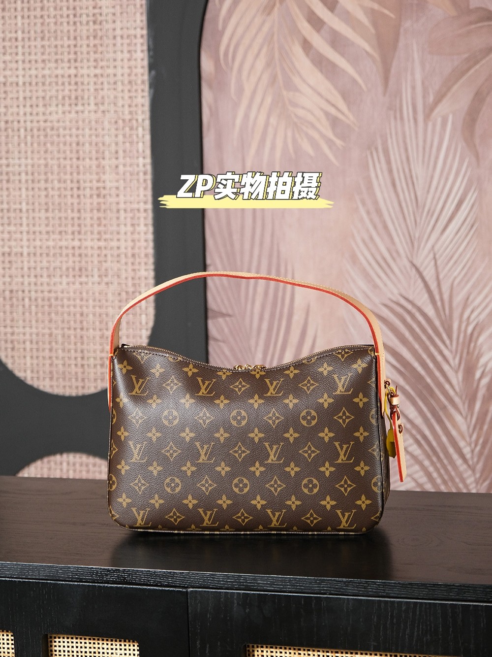 𝐒𝐋𝐎𝐔𝐂𝐇𝐘芯片菱形跳动码系列#M𝟏𝟏𝟗𝟓𝟐/PJ1030

➮正品实物拍摄展示
➮官网售价：𝟐𝟎𝟔𝟎𝟎 𝐑𝐌𝐁