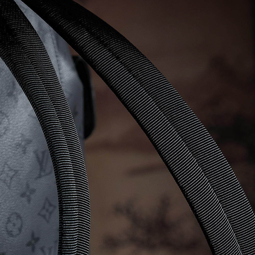 𝐂𝐇𝐑𝐈𝐒𝐓𝐎𝐏𝐇𝐄𝐑 芯片菱形跳动码双肩包系列#M𝟒𝟓𝟒𝟏𝟗/PJ950
🔍完美细节 
🔍实打实打造的精髓！