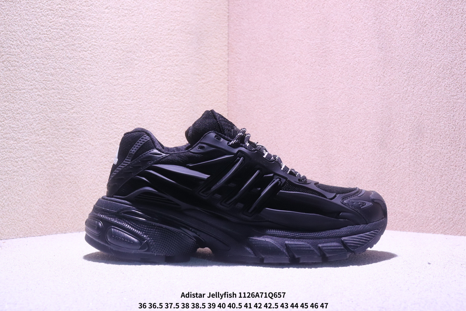 💰170
Adidas Originals Adistar Jellyfish 阿迪复古舒适防滑减震运动鞋    尺码：35-45半
XM1126Q657