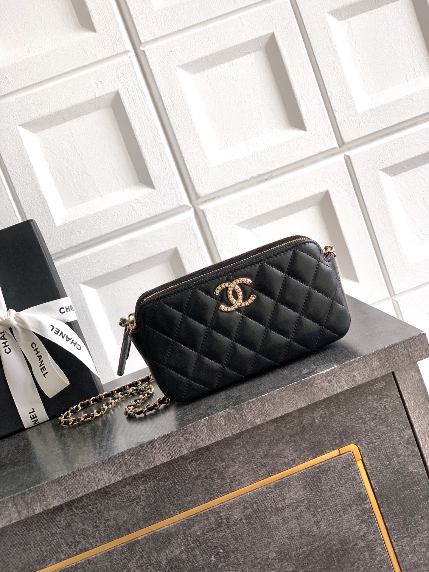 ¡Bolso con cadena de diamantes de imitación "Negro🐑Negro🐑"! Muy práctico🔮🔮🔮Enviado exclusivamente por OHANEL🚩🚩🚩…
