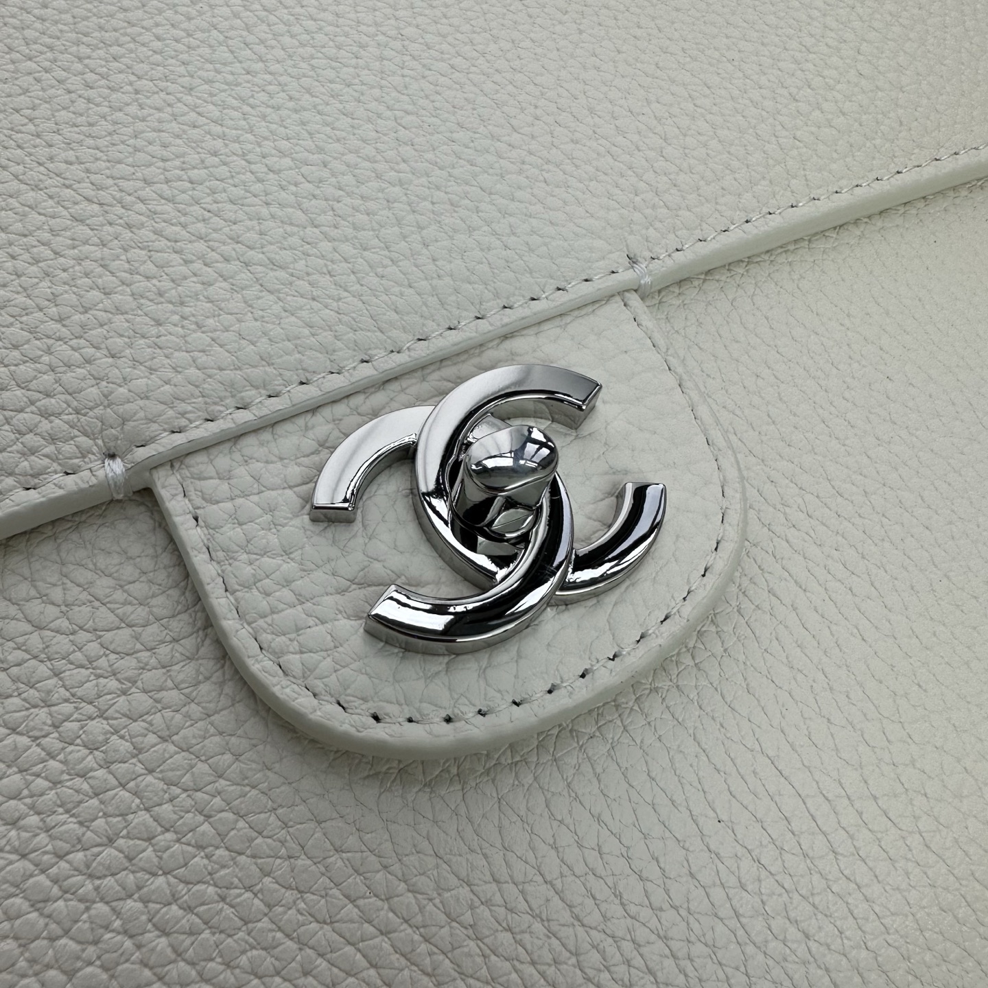 CHANEL Caviar Leather Flap Shoulder Bag