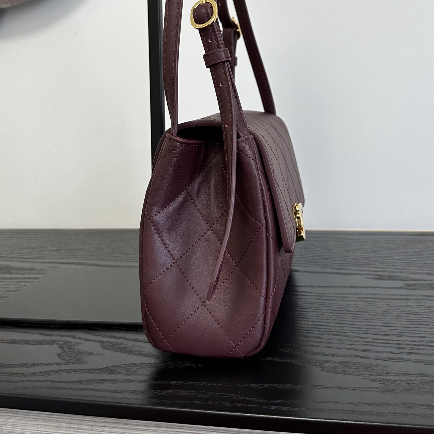 CHANEL Quilted Leather Shoulder Bag