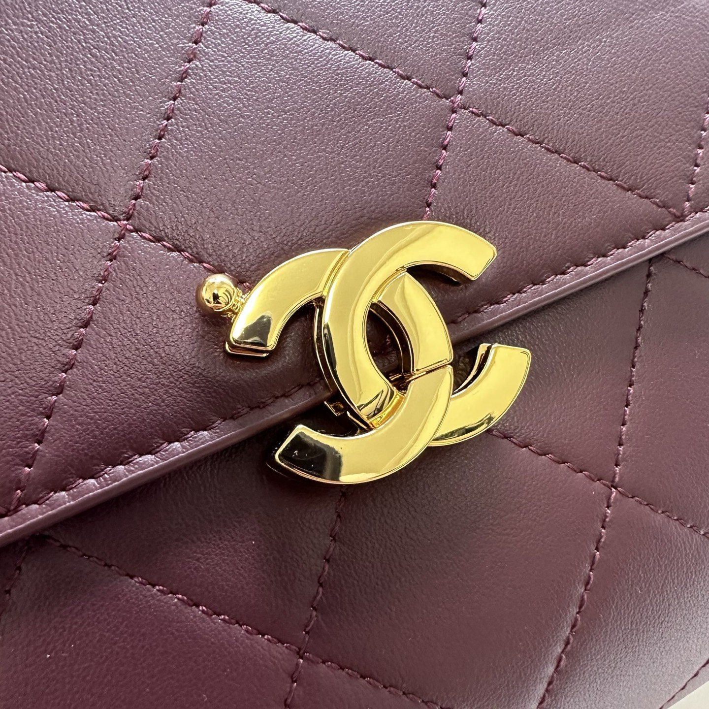 CHANEL Quilted Leather Shoulder Bag