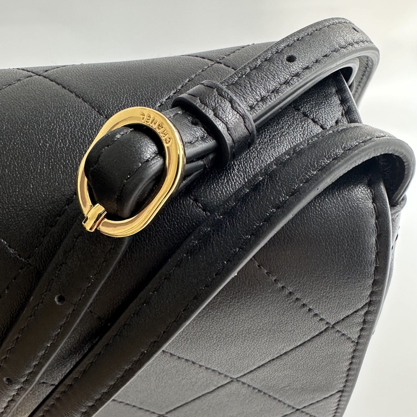 CHANEL Quilted Leather Shoulder Bag