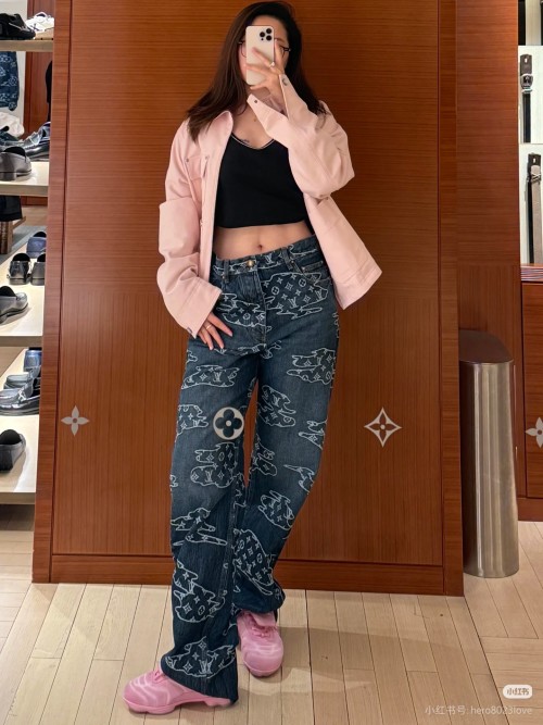 Louis Vuitton x Nigo SS25 Cloud Print Denim Pants - Unisex Designer Jeans 1 Louis Vuitton x Nigo SS25 Cloud Print Denim Pants - Unisex Designer Jeans