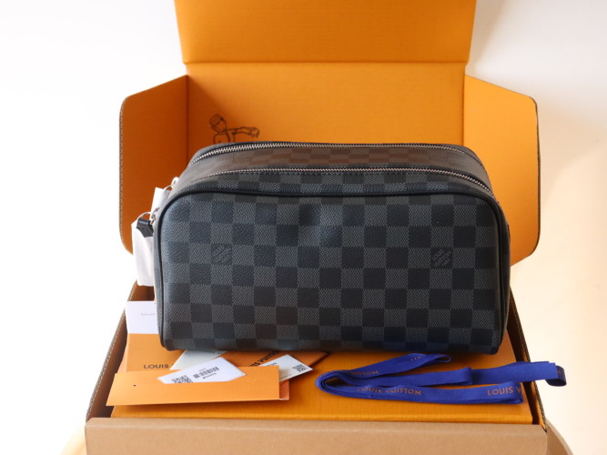 Louis Vuitton Dopp Kit Damier Graphite Canvas Travel Bag M40127 1 Louis Vuitton Dopp Kit Damier Graphite Canvas Travel Bag M40127