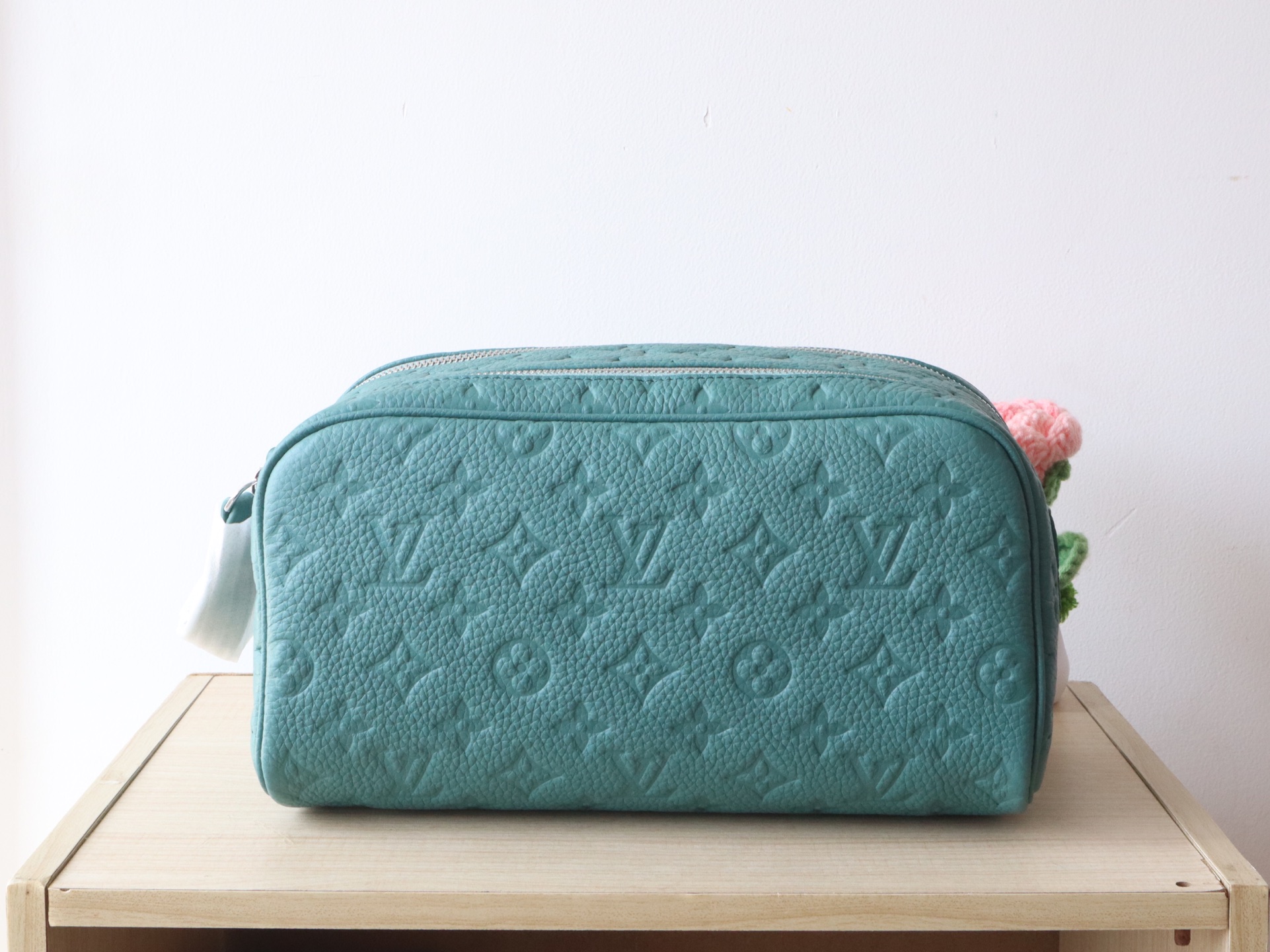 Louis Vuitton Dopp Kit Taurillon Monogram Leather Toilet Pouch - Blue