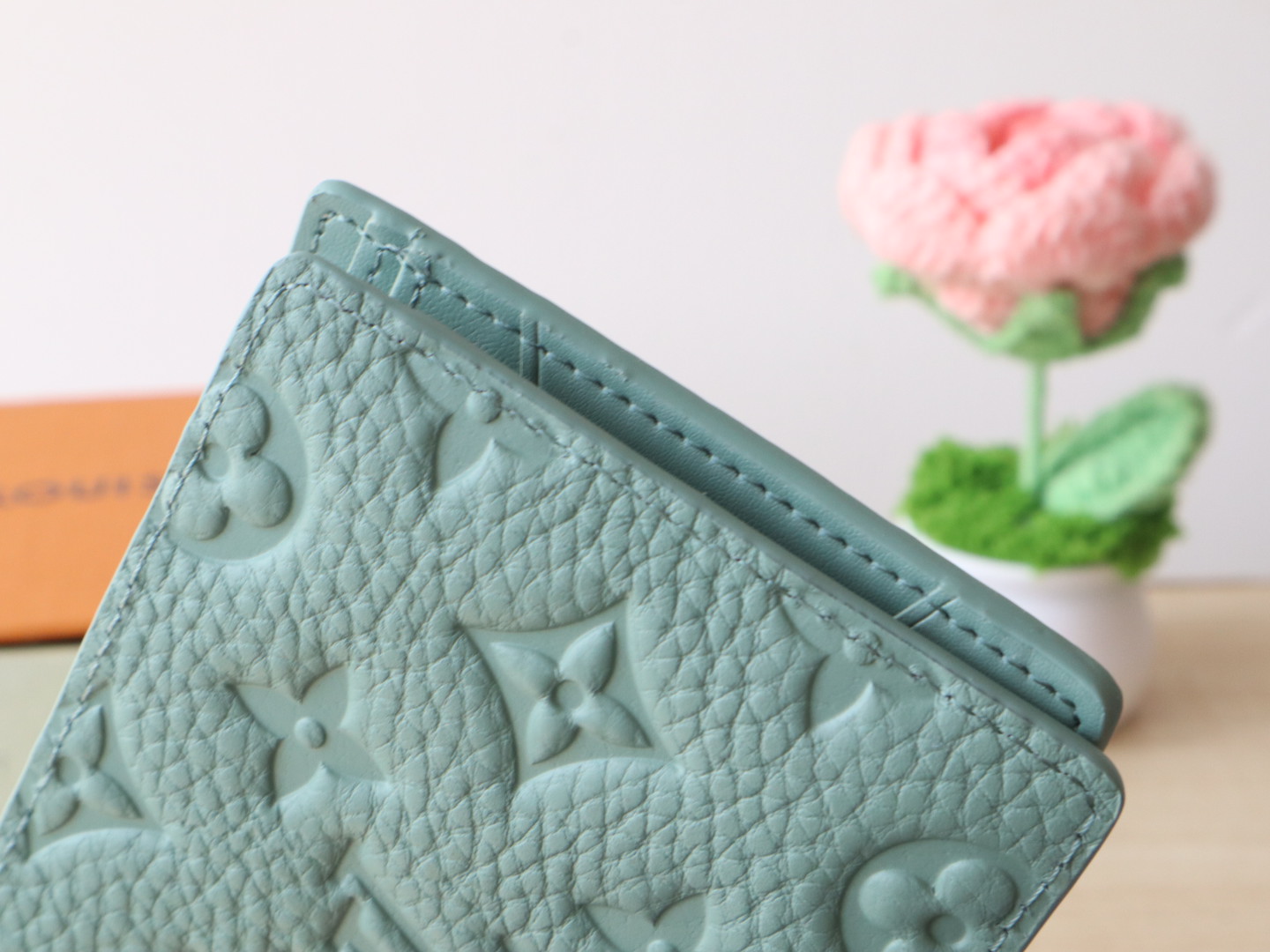 Louis Vuitton Taurillon Leather Multiple Wallet - Compact & Stylish 4 i1742793510252 9634 0 3