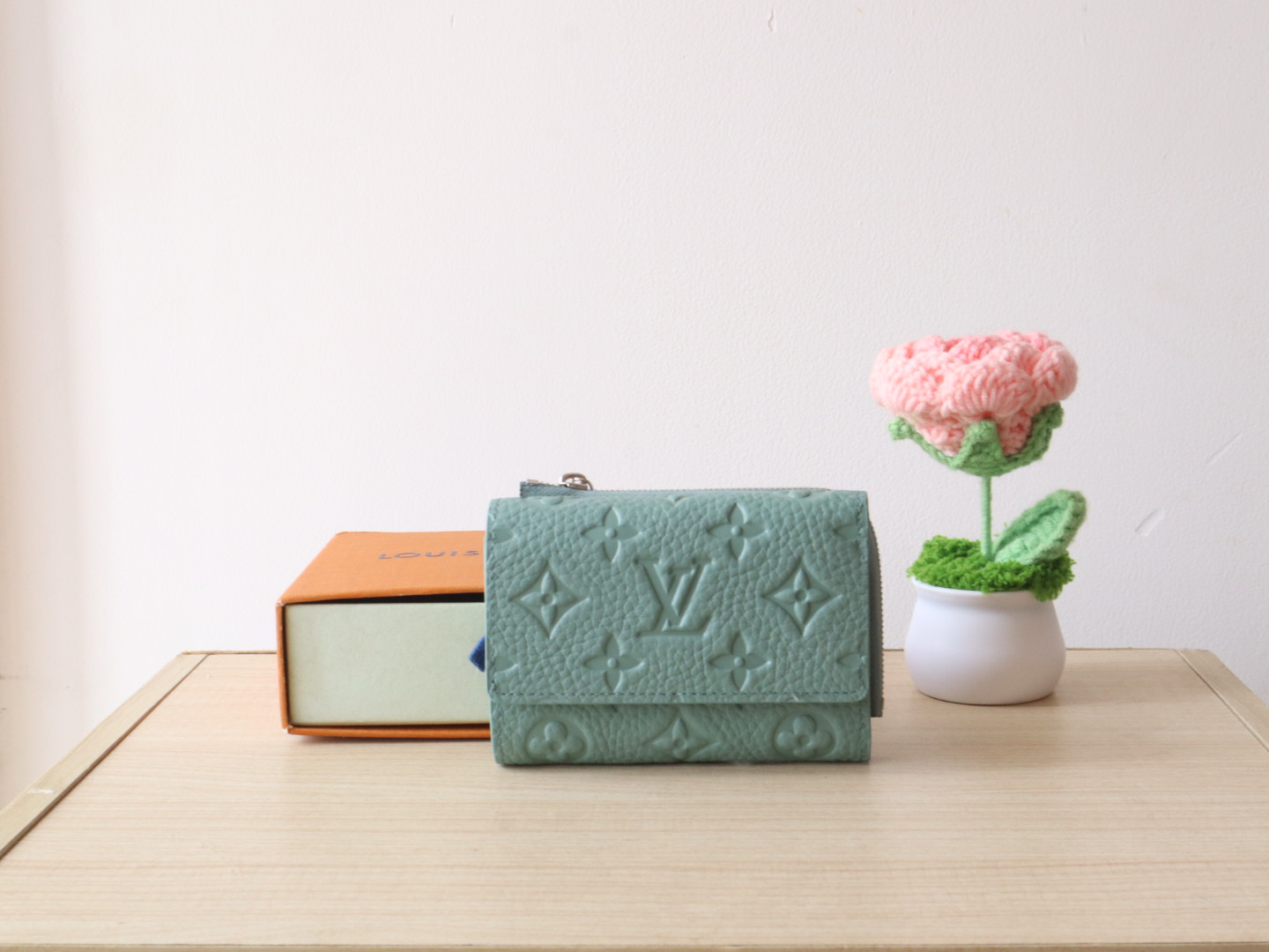 Louis Vuitton Taurillon Leather Multiple Wallet - Compact & Stylish