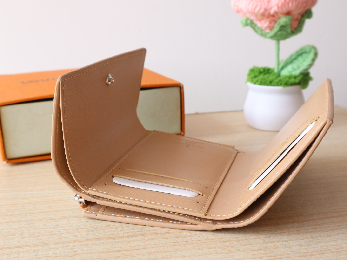 Louis Vuitton Taurillon Leather Wallet Card Holder Pouch M14143 8 i1742793643155 635 0 7