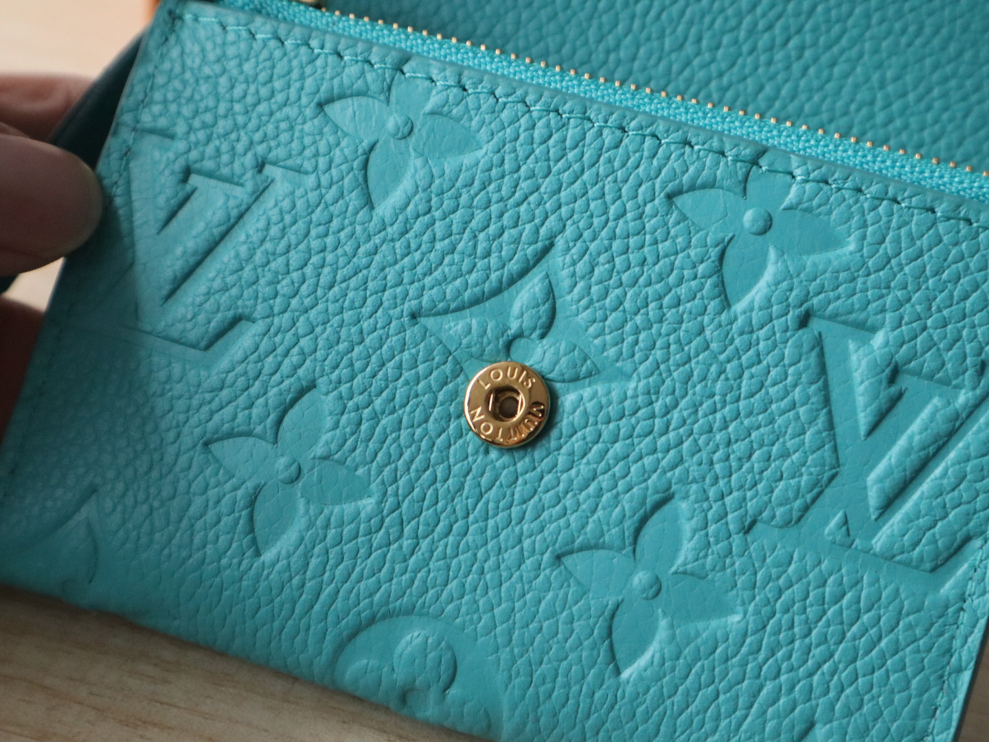 Louis Vuitton Rosalie Coin Purse Monogram Empreinte Leather Turquoise Wallet 9 i1743408862765 1889 0 8