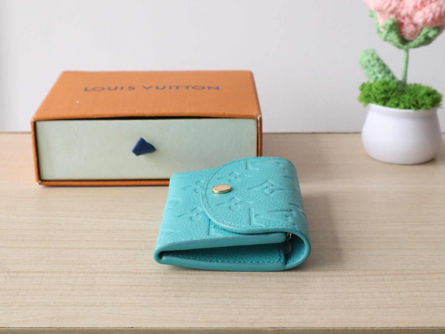 Louis Vuitton Rosalie Coin Purse Monogram Empreinte Leather Turquoise Wallet 5 i1743408863461 6794 0 4
