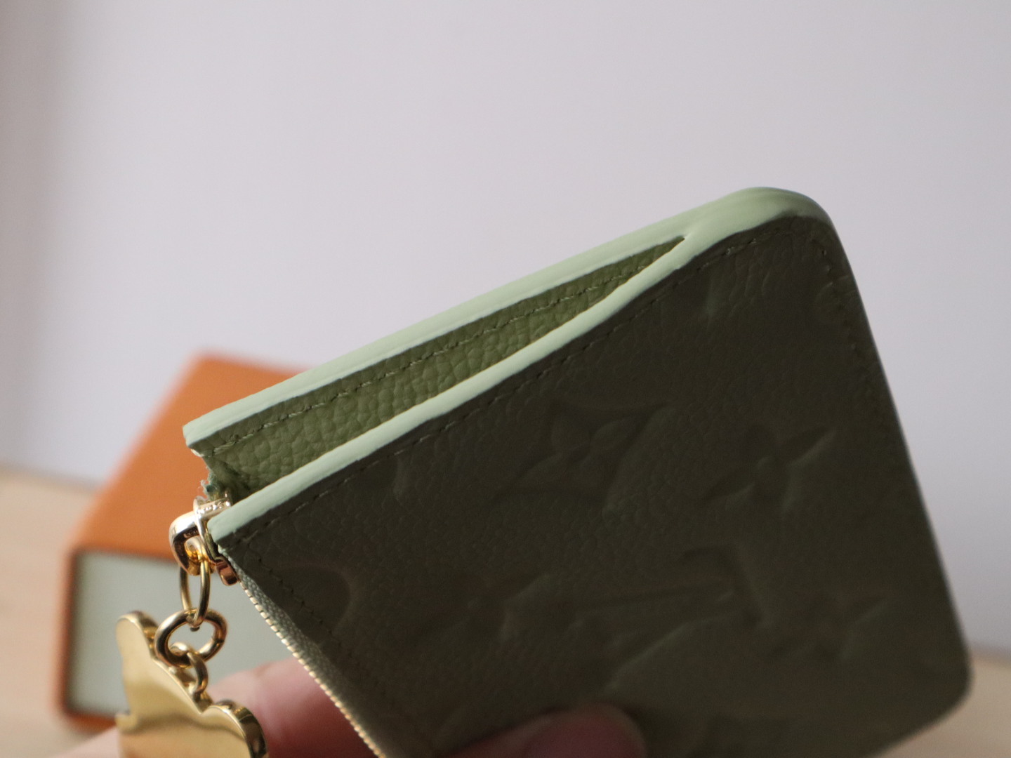 Louis Vuitton x Murakami Takashi Romy Card Holder - Monogram Empreinte Leather 5 i1743409480745 2078 0 4