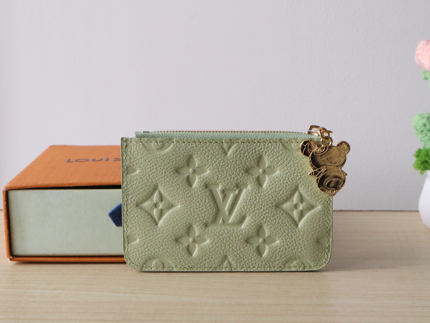 Louis Vuitton x Murakami Takashi Romy Card Holder - Monogram Empreinte Leather 3 i1743409480748 9685 0 2