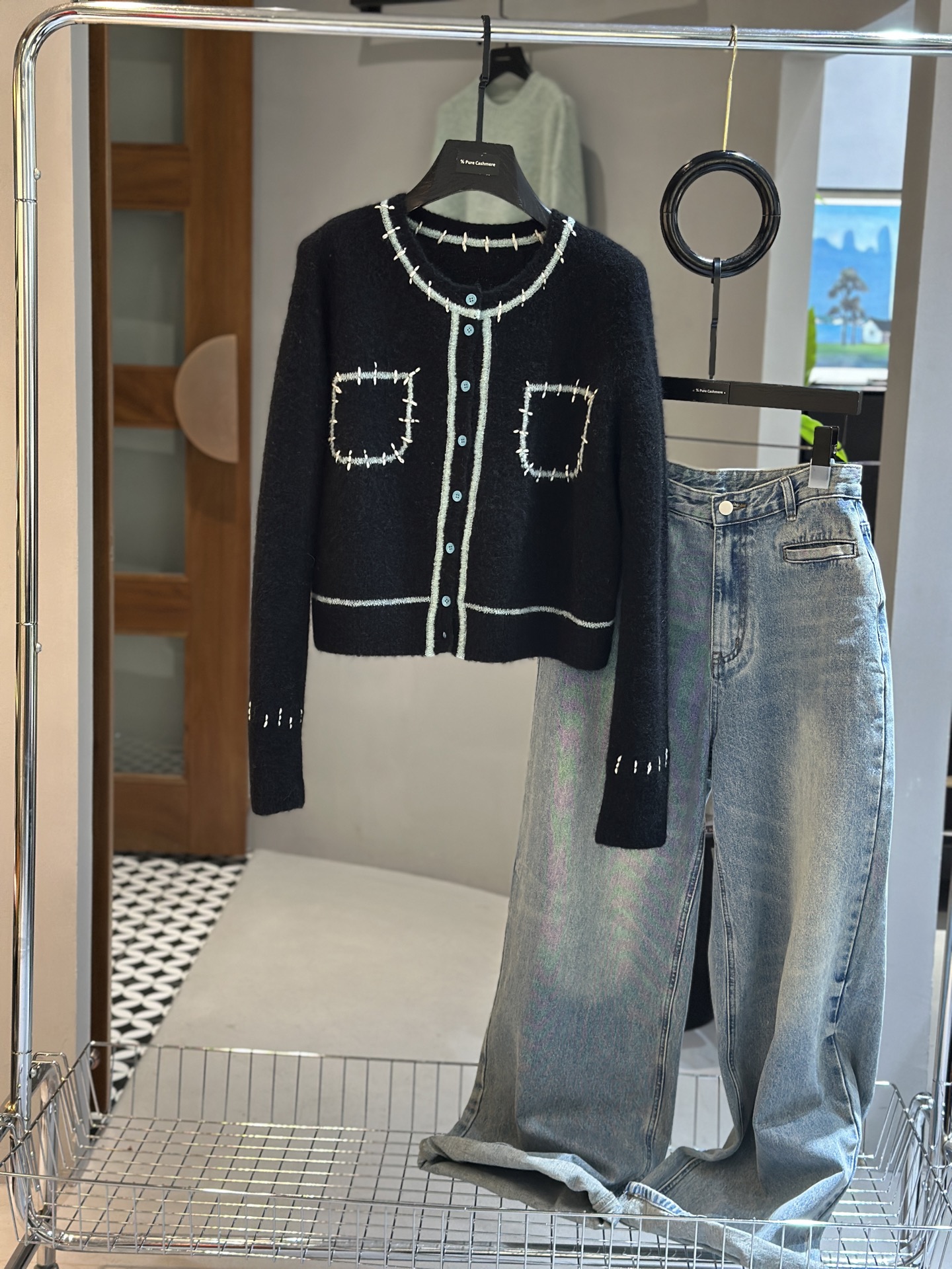 _dpq9sKNBMLPBVoyjoem0_NiMWLFwT3Mu5toFDyQ