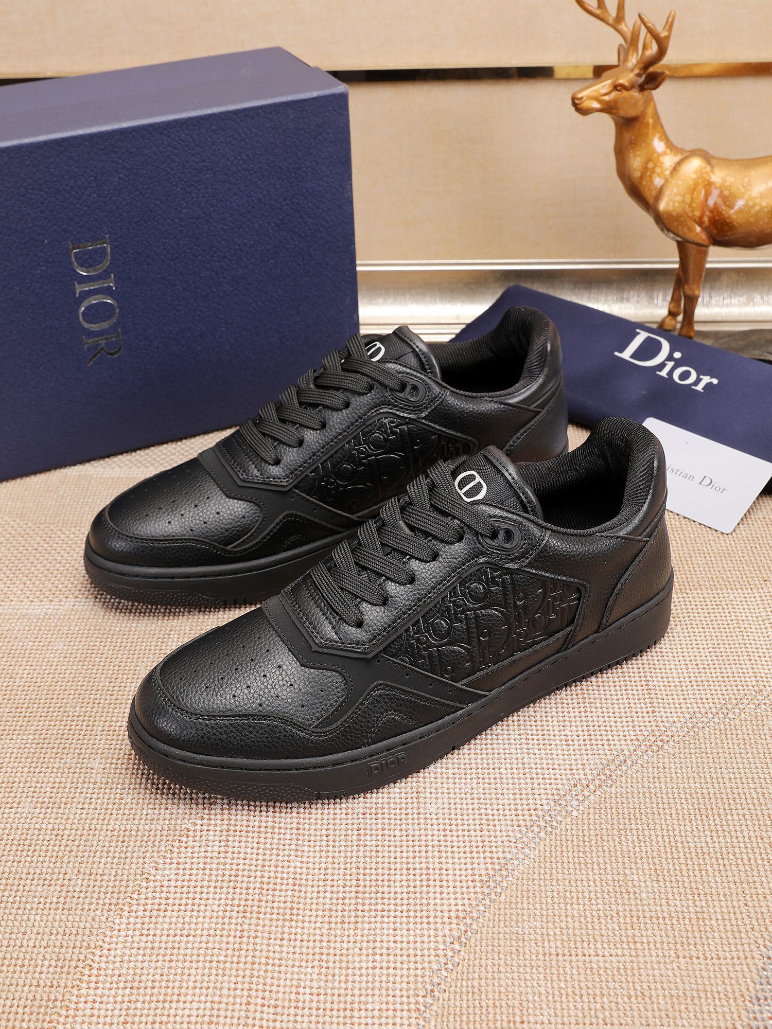 Dior Low-Top Sneakers in Black Leather with Oblique Lace-Up Detail