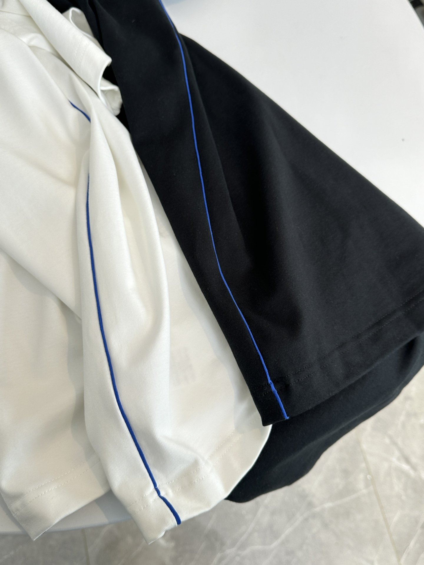 BURBERRY夏季新款短袖战马小标刺绣305克洗水纯棉平纹S.M.L.XL