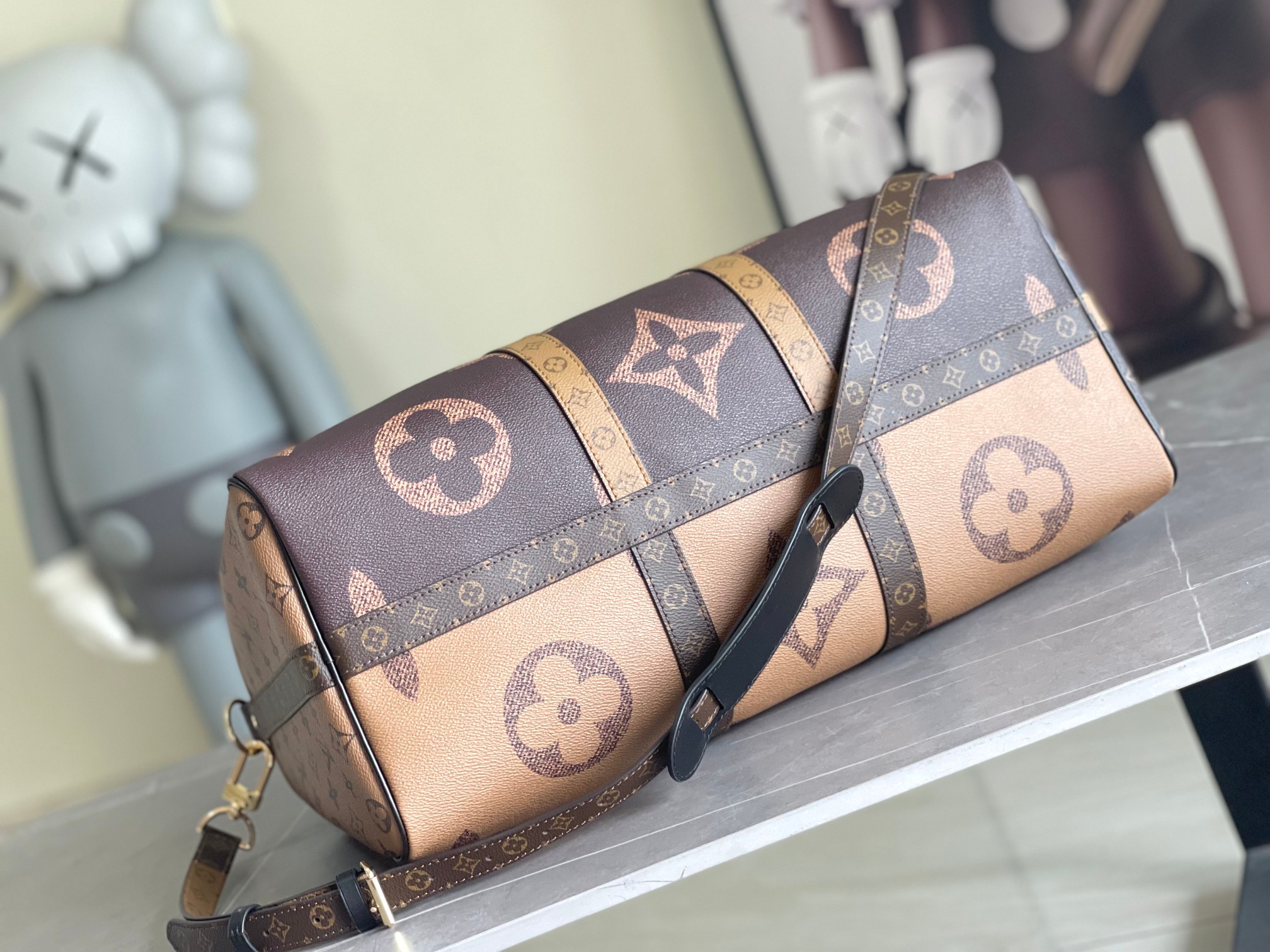  顶级原单M47211 本款 Keepall Bandoulière 45 旅行袋为 Monogram 