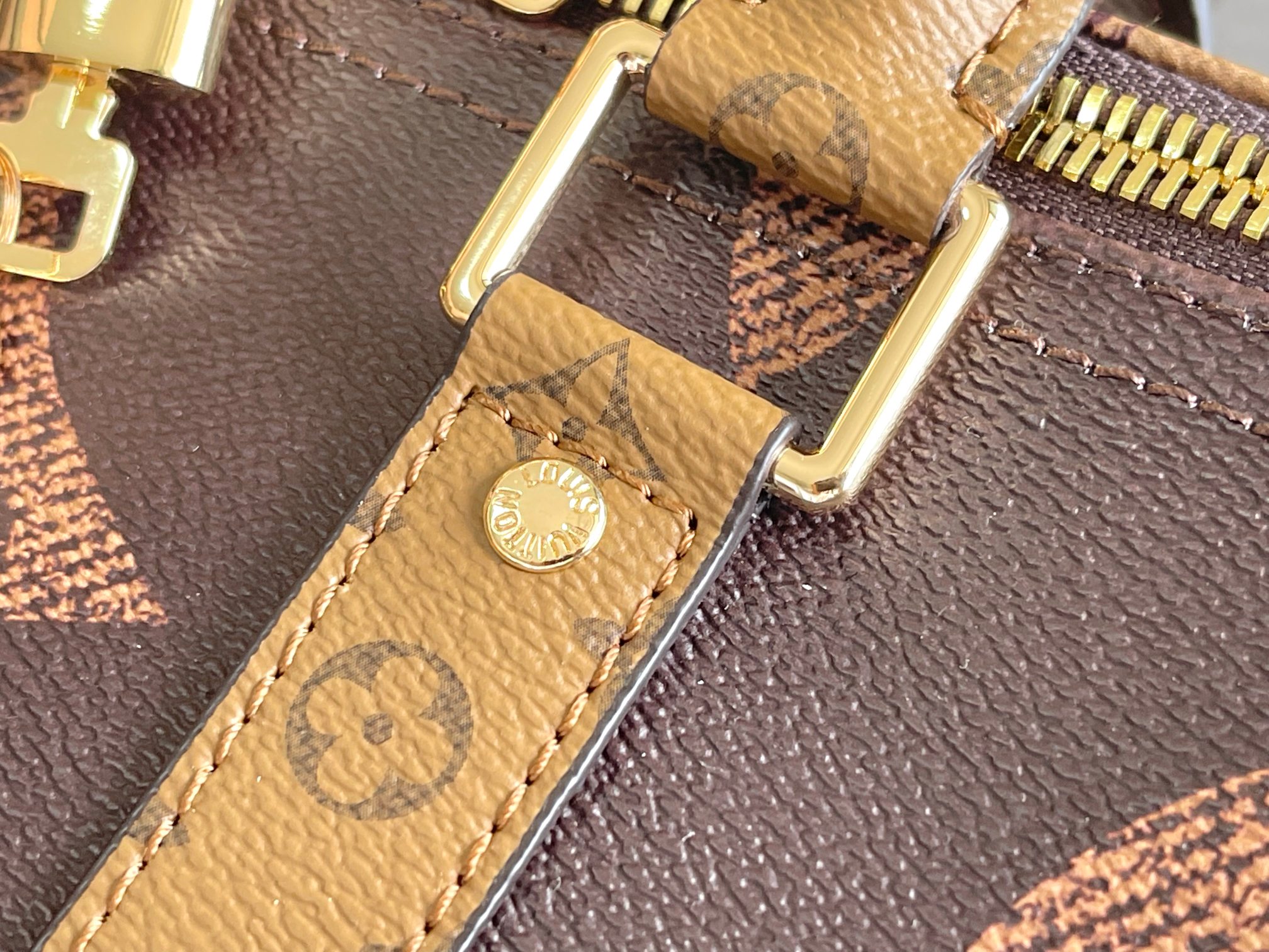  顶级原单M47211 本款 Keepall Bandoulière 45 旅行袋为 Monogram 