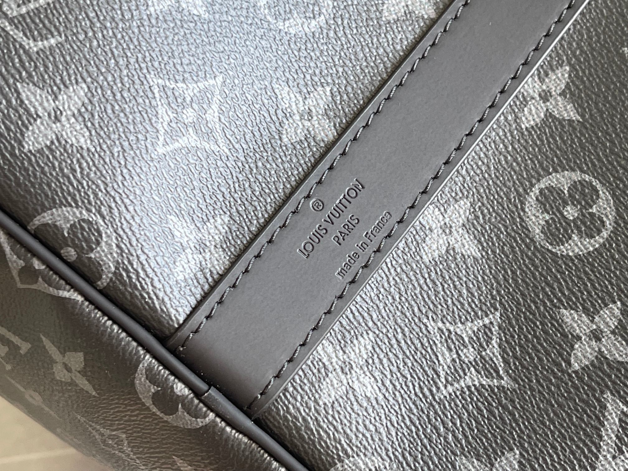 M15253黑花橘红55CM 163c01变码芯片Keepall 55旅行包采用Monogram Ecl