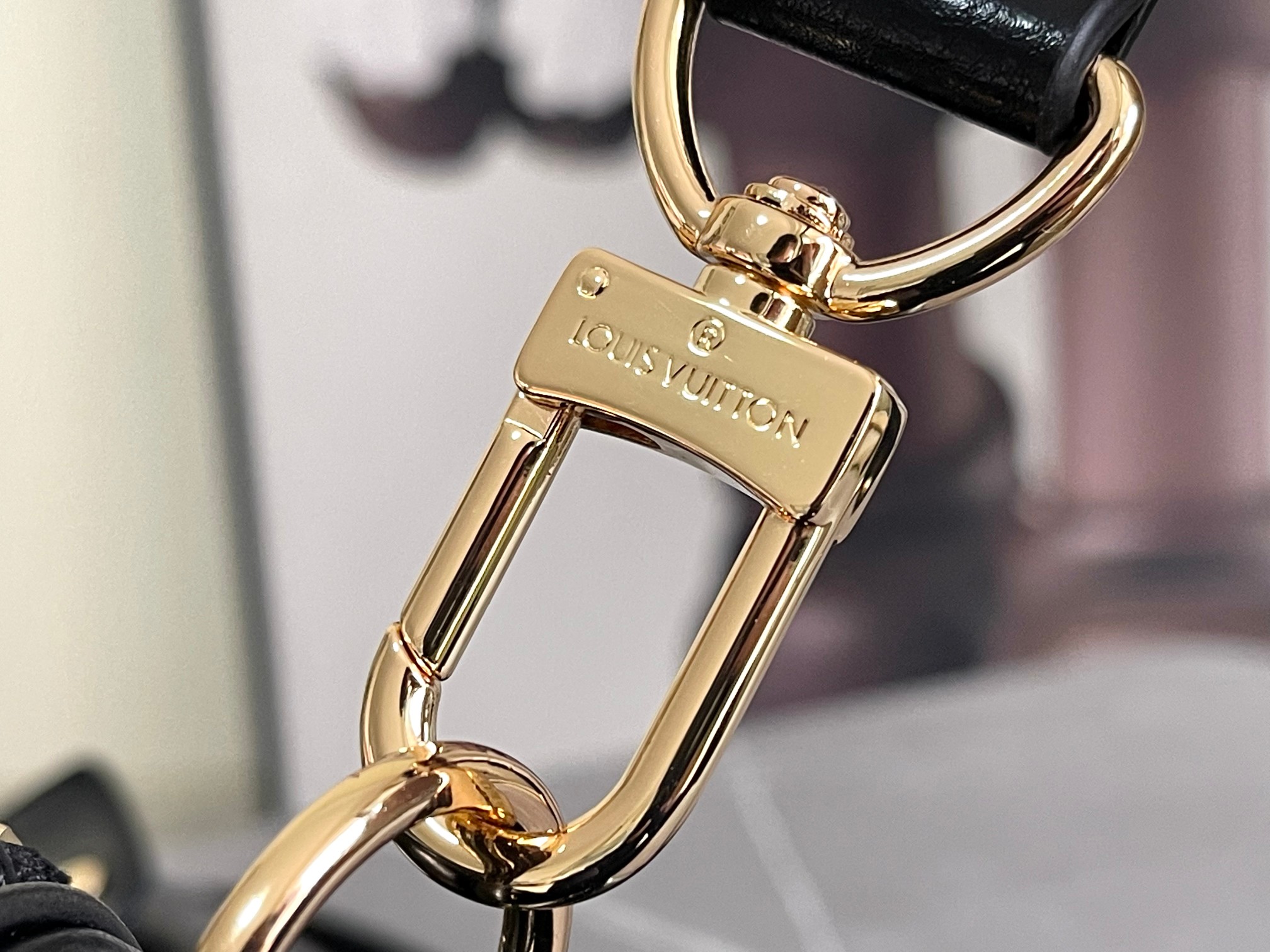 Louis Vuitton Keepall 50 Black Leather 50cm travel