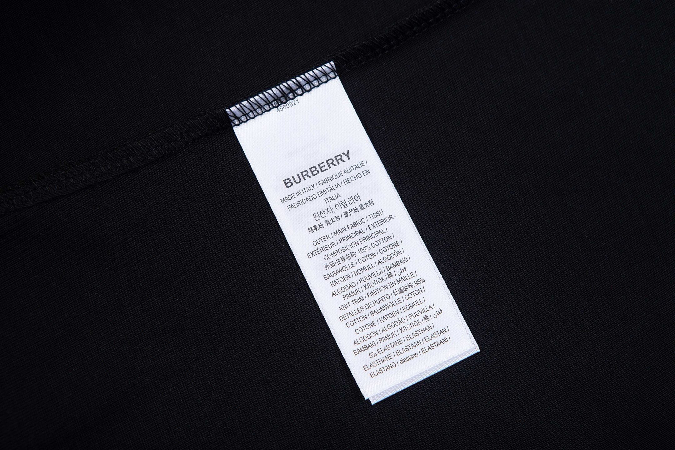 Burberry 高端品质 Burberry巴宝莉战马标刺绣字母logo圆领短袖，高克重 洗水面料，洗水完280g重， 工艺，宽松版型