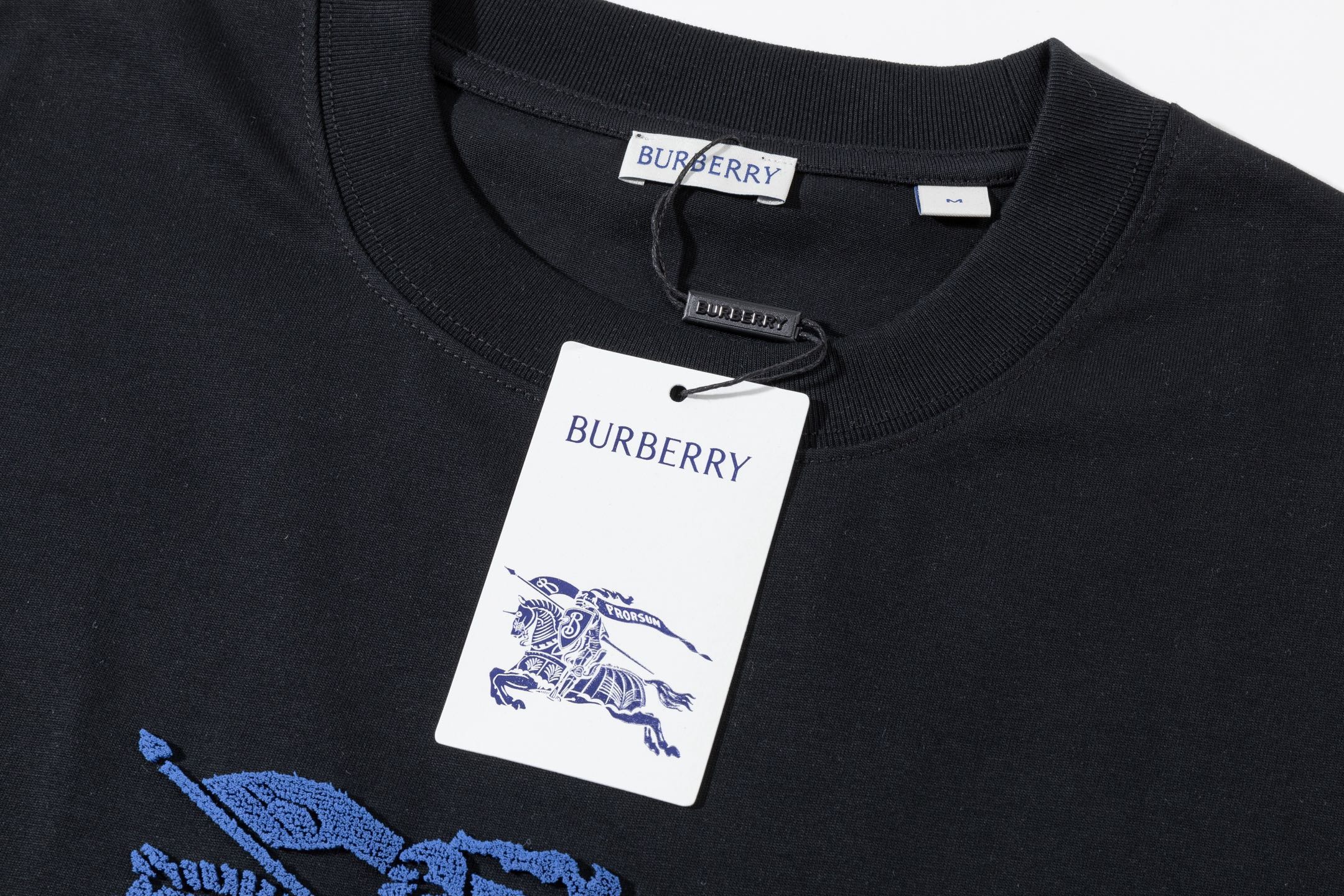 Burberry 高端品质 Burberry巴宝莉战马立体牙刷绣logo圆领短袖，高克重 洗水面料，洗水完280g重， 工艺，宽松版型