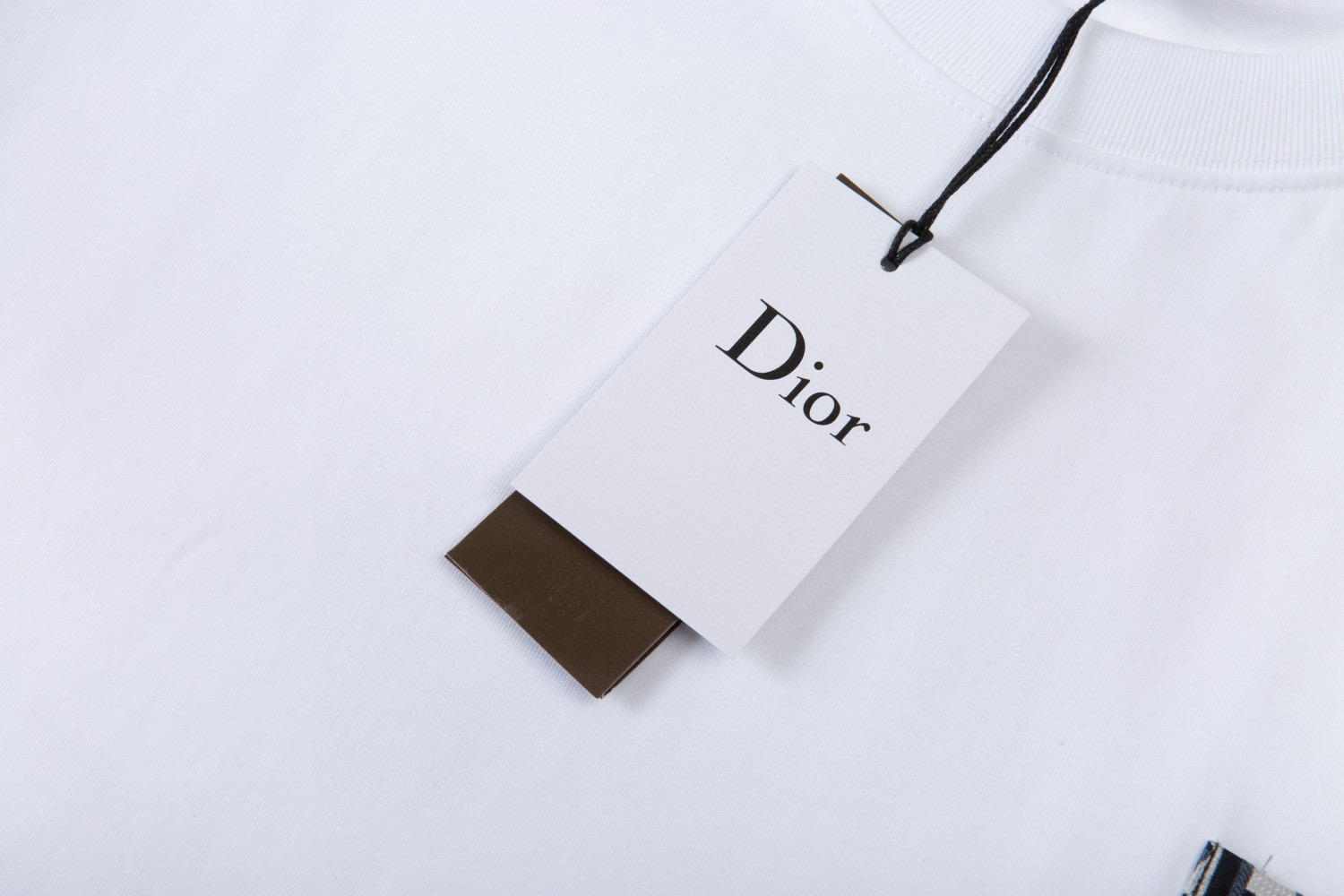 Dior 高端品质 Dior迪奥刺绣口袋字母logo圆领短袖，高克重 洗水面料，洗水完280g重， 工艺，宽松版型