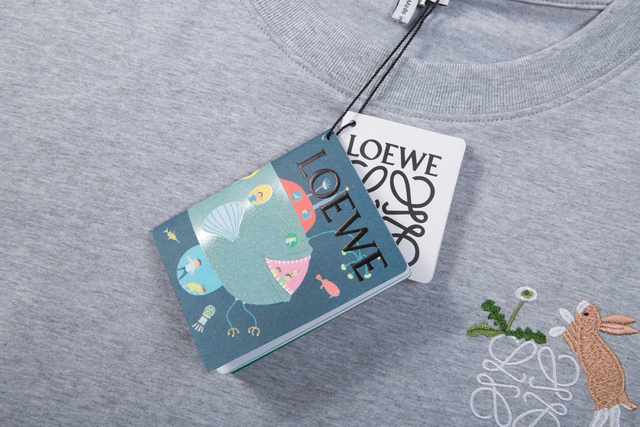 Loewe 高端品质 Loewe 罗意威兔子绣字母logo圆领短袖，高克重 洗水面料，洗水完280g重， 工艺，宽松版型